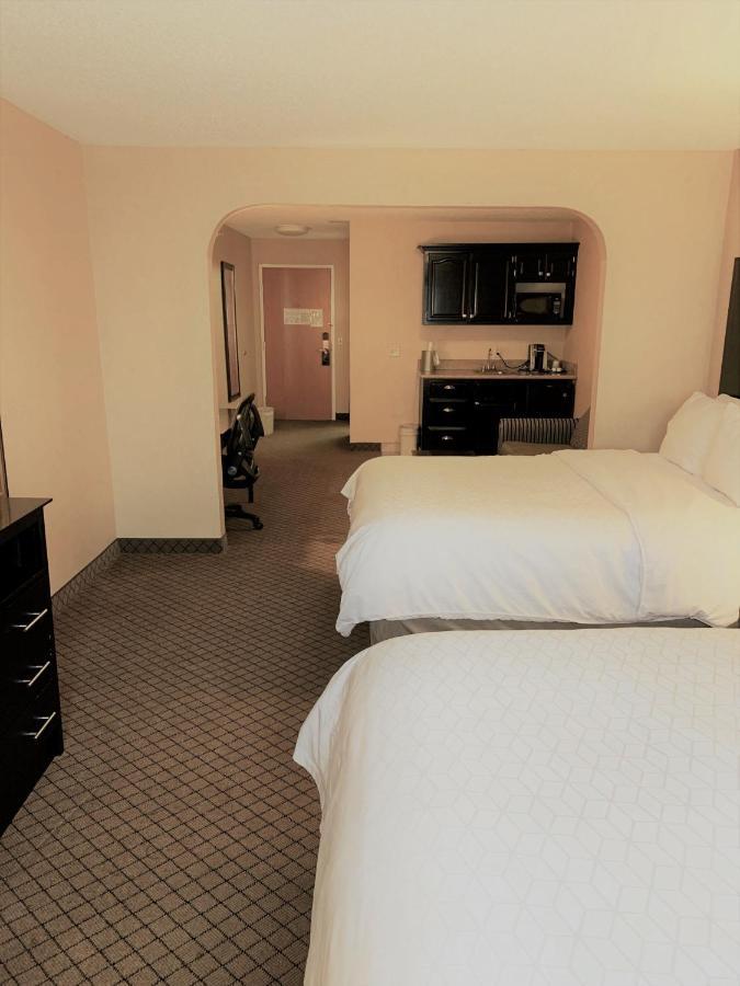 Holiday Inn Express Plymouth By Ihg Exteriör bild
