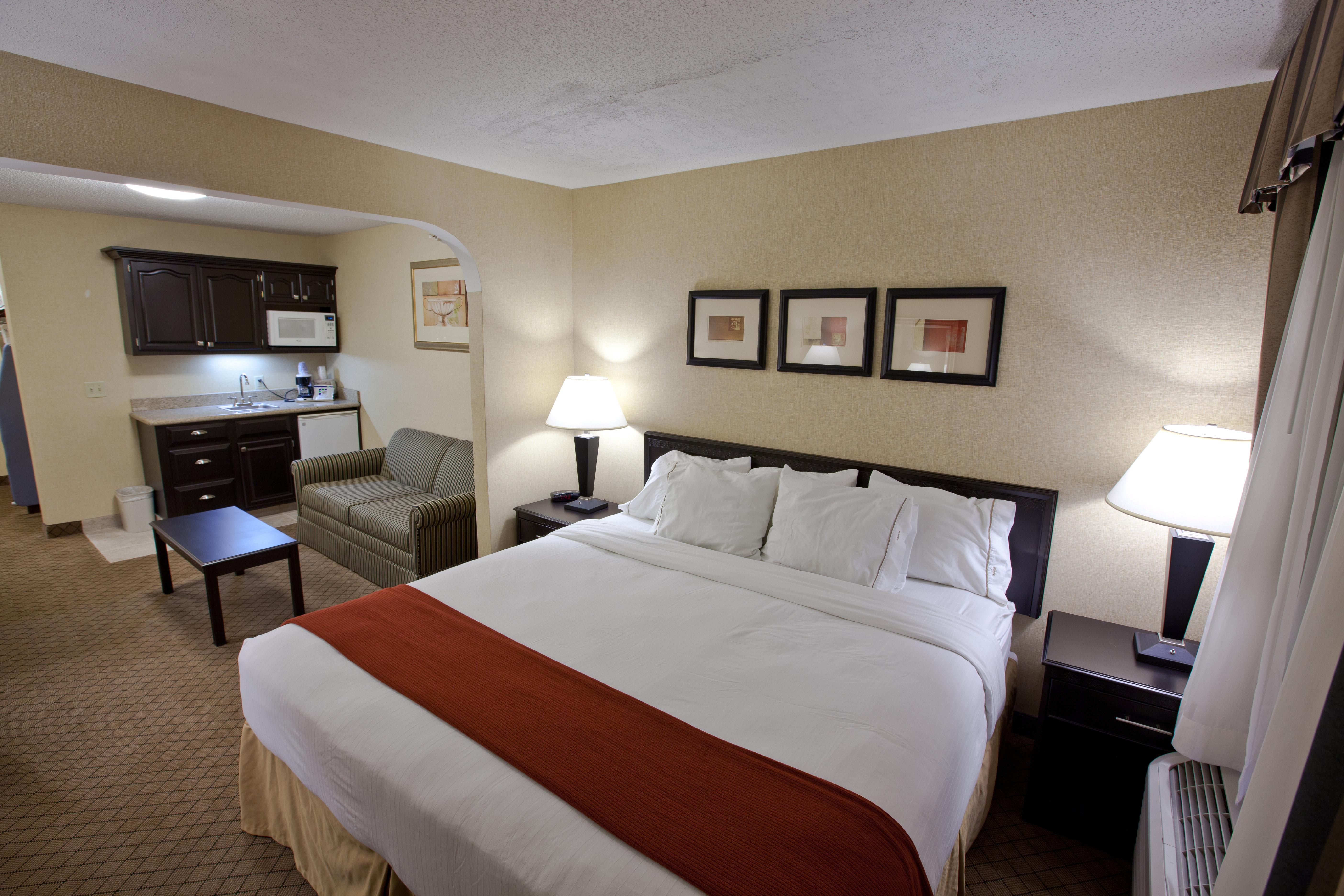 Holiday Inn Express Plymouth By Ihg Exteriör bild
